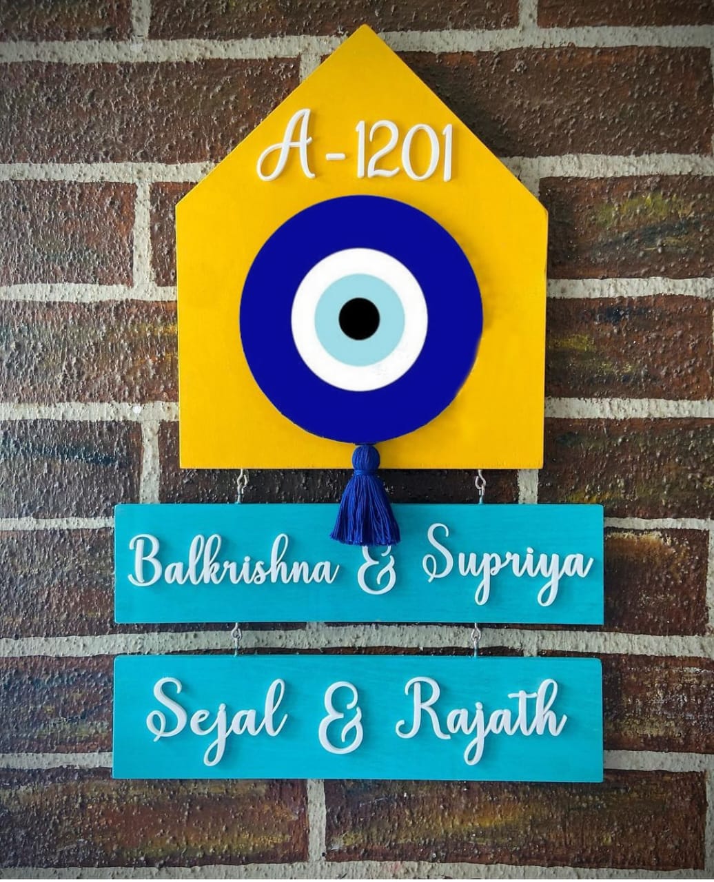 Decorative MDF Hut Name Plate with 2 Hanging Rows (NAM017)