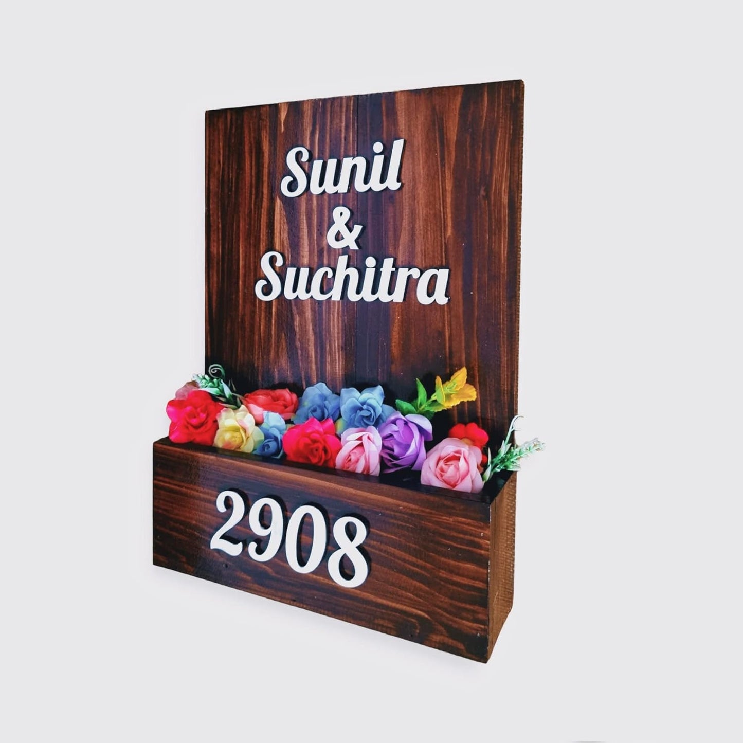 Decorative Pinewood Solid Name Plate with Flower Planter Box (NAM022)